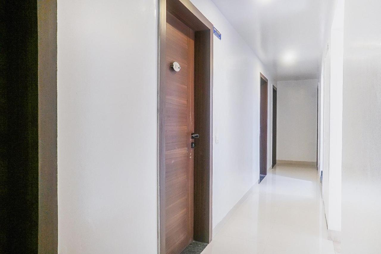 Oyo 15541 Pearl Inn Pune Ngoại thất bức ảnh